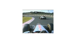 Vettel obhájil titul, v Japonsku triumf Buttona