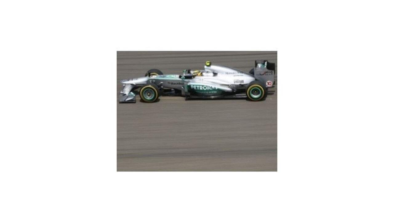 Hamilton si vyjazdil pole position na VC Číny