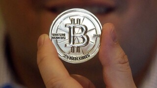 Bitcoin a iné digitálne meny sa otriasajú v základoch. Priťažil im bankrot FTX