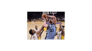 Memphis bližšie k play-off, Indiana k prvenstvu