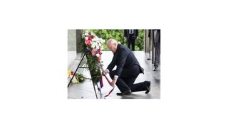 Slovenskí politici si pripomenuli obete druhej svetovej vojny na Slavíne