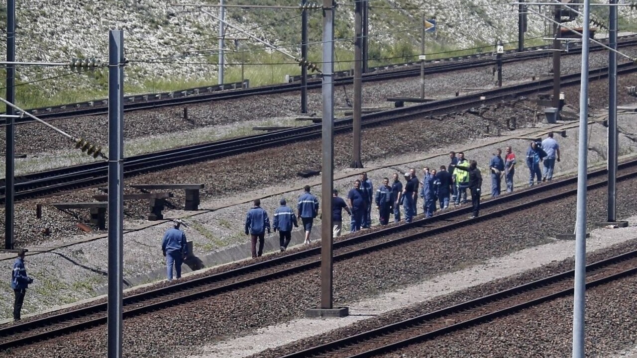 Mladé dievča neprežilo riskantný pokus o prechod cez Eurotunel