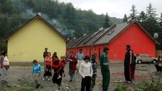 Na Slovensku je najmenej zamestnaných Rómov v EÚ, pomôcť môže zníženie odvodov