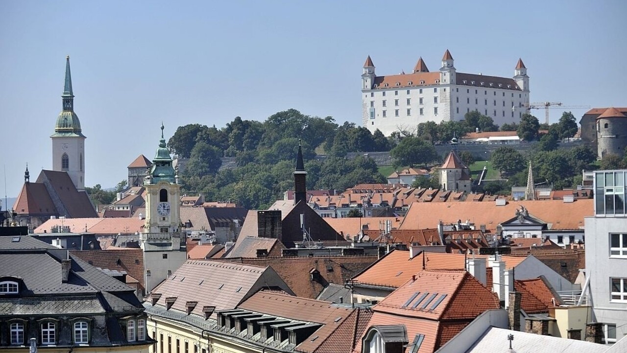 Podniky v bratislavskom Starom meste budú zrejme zatvárať predčasne