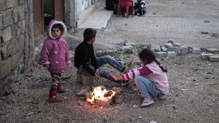 Turci naďalej bombardujú kurdské jednotky, obyvatelia mesta zostali bez vody