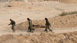 Nálet na povstalecké mesto v Sýrii zabil desiatky ľudí