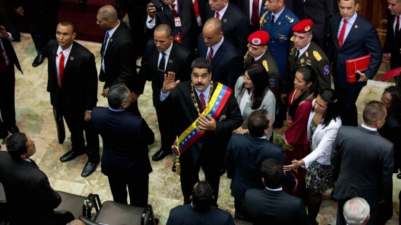 Venezuelu devastujú ceny ropy, vyhlásila ekonomický stav núdze