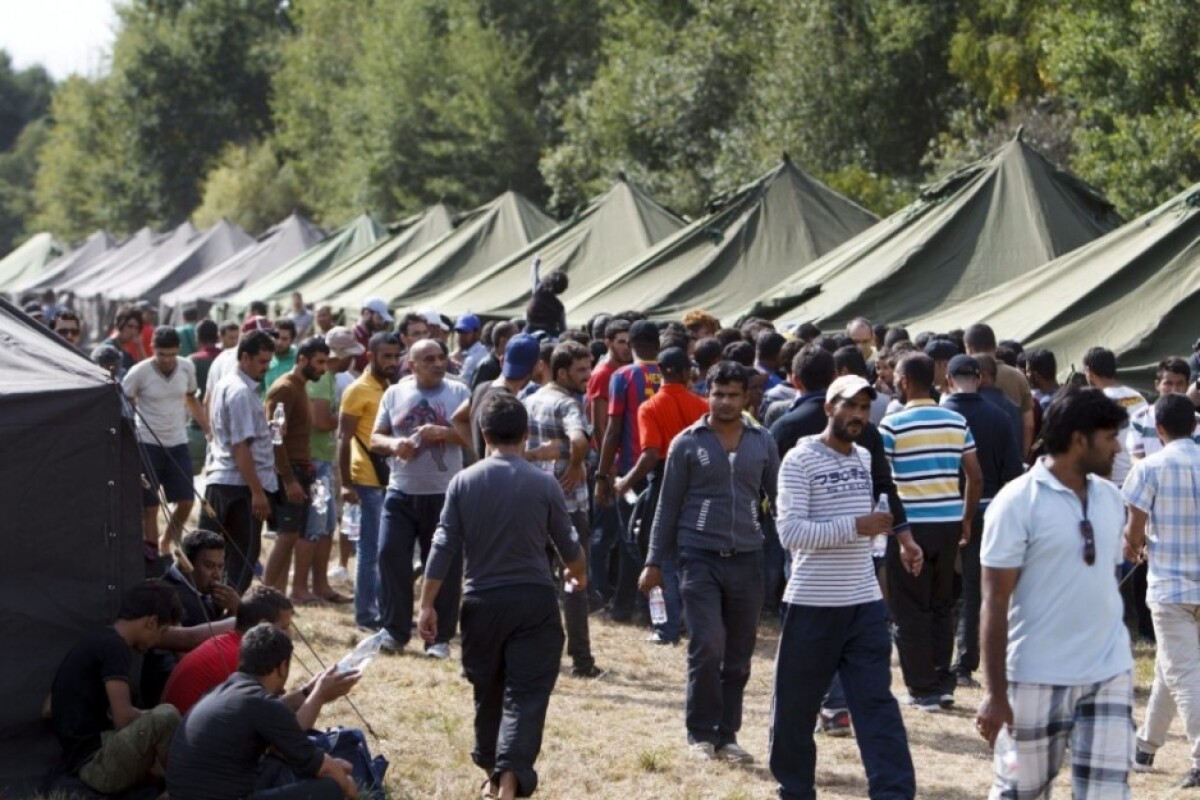 hungary_migrants_-3b6030aa4ea64121ab3bc6af93644cf0.jpg