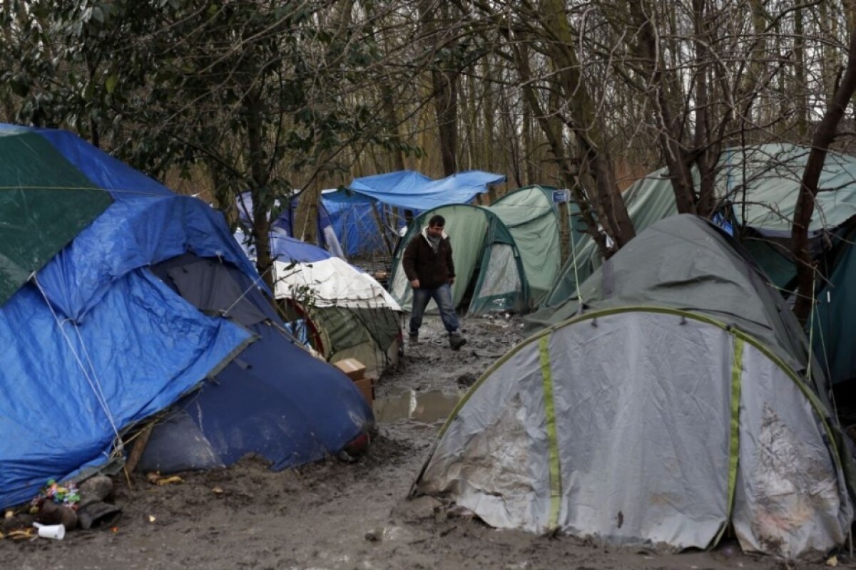 aptopix_france_calais_migrants__camp-793c9dab3bcf4793a03445b1588a22fb.jpg