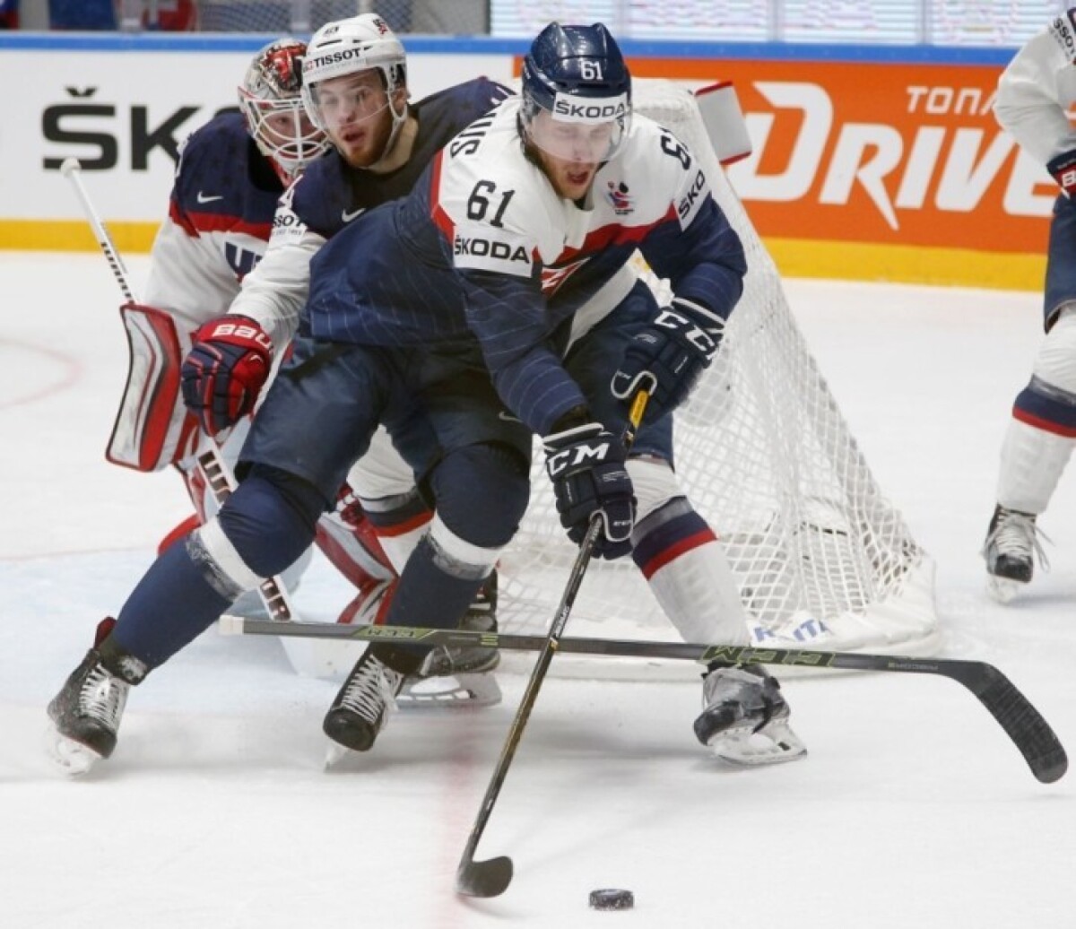 russia-hockey-worlds-45bd2f035c1942fba645ce134a1f90ae_abed9db7.jpg