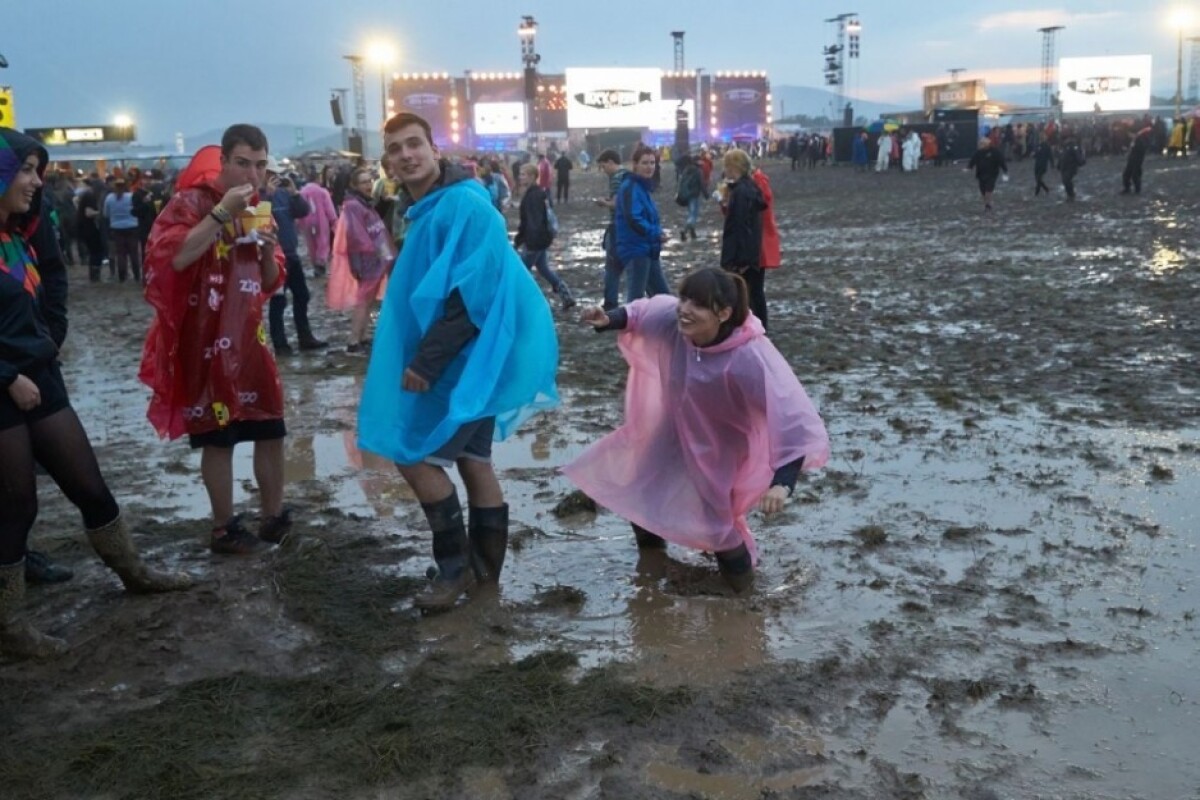 germany-rock-festival-lightning-414a450576eb4dde96f69d767305cd71_8ac18372.jpg