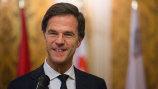 Britské referendum sa blíži, deň po ňom Únia ohlásila rokovanie