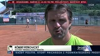 Trenčania vymenili hokejky za tenisové rakety, užili si turnaj v Bytči