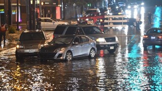 Americké Kansas city zaliala voda, záplavy ohrozujú životy