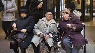 Slovenský dôchodkový systém zrejme čakajú nepopulárne opatrenia