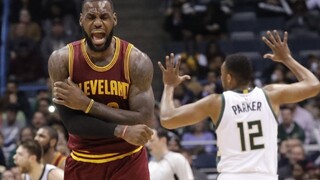 NBA: James siahal na triple-double, Cleveland zdolal Boston