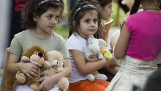 Chovancom po odchode z detského domova hrozí, že skončia na ulici