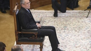 Van der Bellen sa ujal úradu. Rakúsko hľadalo prezidenta vyše roka