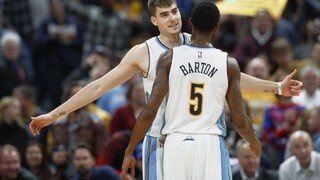 Denver pokoril Golden State a utvoril rekord, triple-double Jokiča