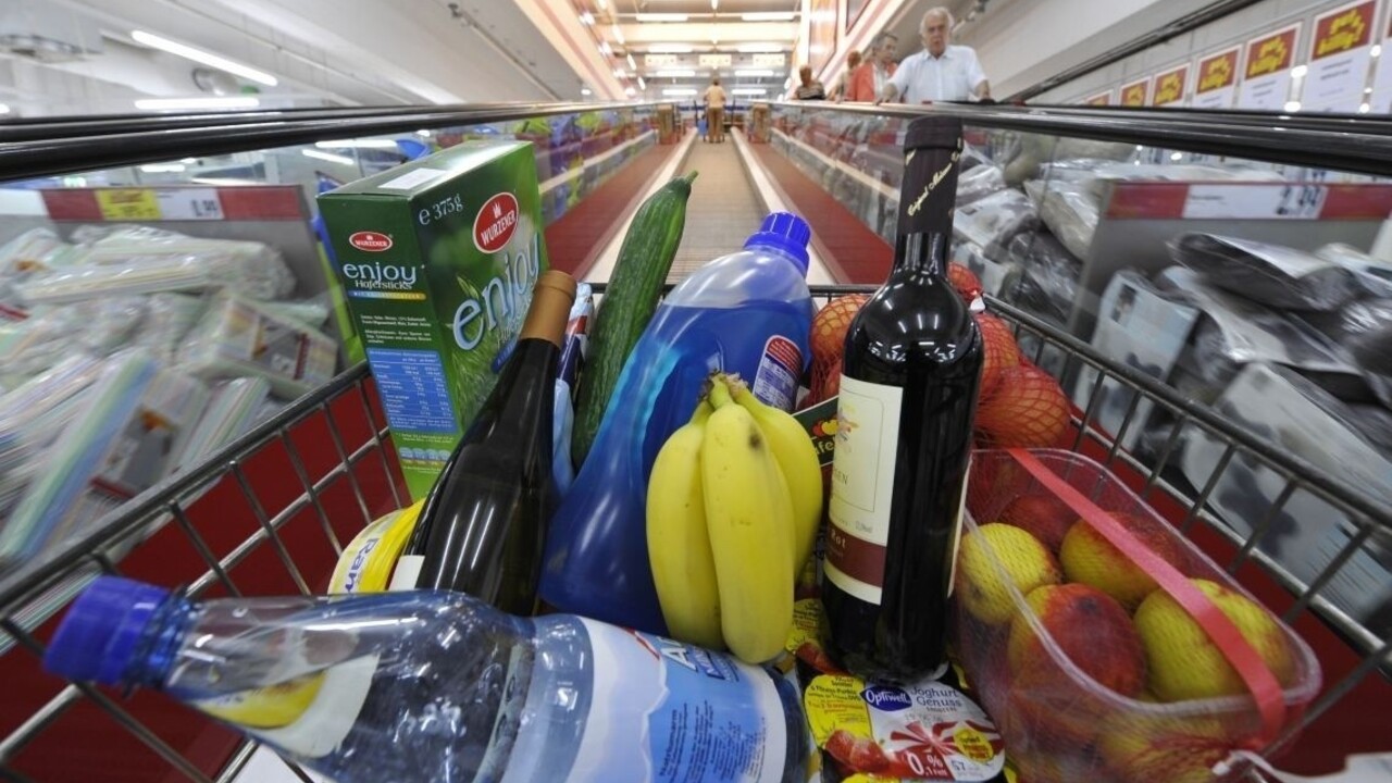Únia bude riešiť problém druhotriednych potravín, Fico hovorí o úspechu