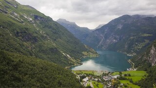 Slovensko k najšťastnejším národom nepatrí, rebríček vedú severania