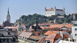 Bratislava má novú atrakciu. Odbíja hodiny a rozozvučí námestie