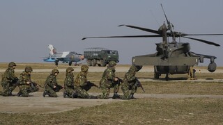 Pentagón podľa médií zarába na armáde, má ísť o miliardy