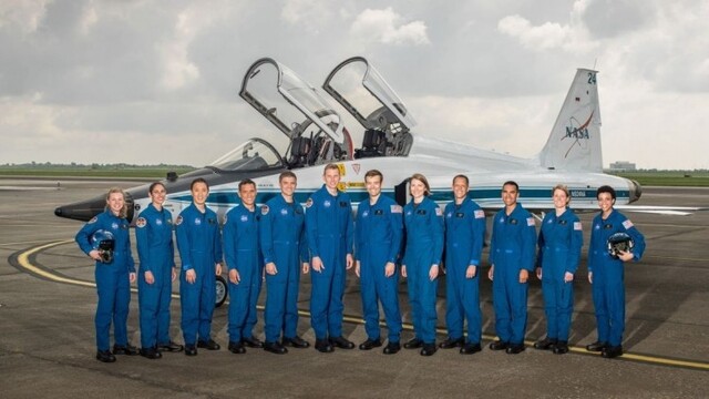 new-astronauts-50974-cf06c393a3d84d8a8f75875bd7c1b3ca_0a000002-173e-64fd.jpg