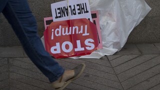Bol v platnosti necelý deň a opäť ho začal riešiť federálny súd