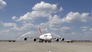 V Miami núdzovo pristálo lietadlo, detektory zachytili dym