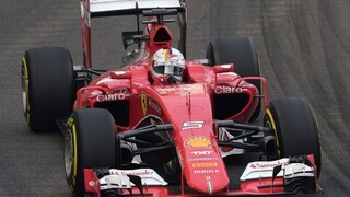 Veľká cena Maďarska patrila Ferrari, pole position si vyjazdil Vettel