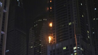 V Dubaji horel jeden z najväčších obytných mrakodrapov na svete