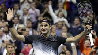 Takýto začiatok nečakal. Federer sa na US Open potrápil hneď v úvode