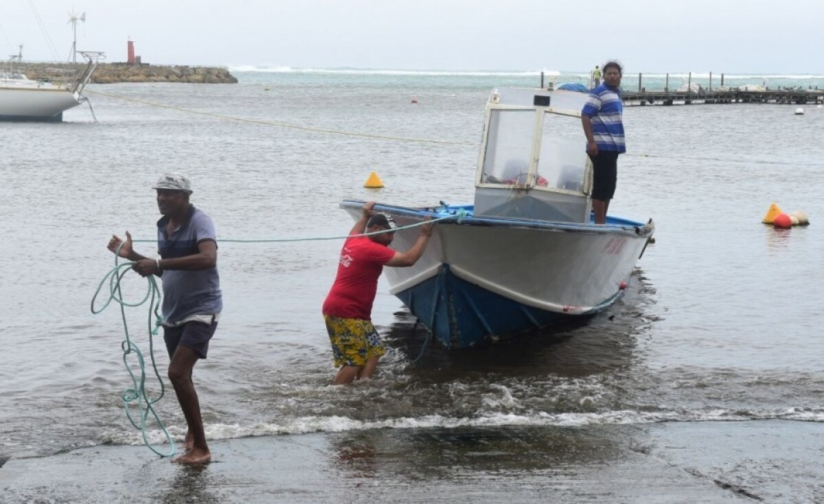 guadeloupe-hurricane-maria-12379-06ade8060415472a98a97fa3359e6c33_6acb7e6a.jpg