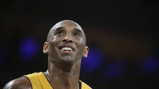 Kobe Bryant Neymarovi ukázal, ako to vie s loptou na nohe