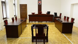 Ekonómka, ktorá pripravila školu o tisíce eur, si vypočula rozsudok
