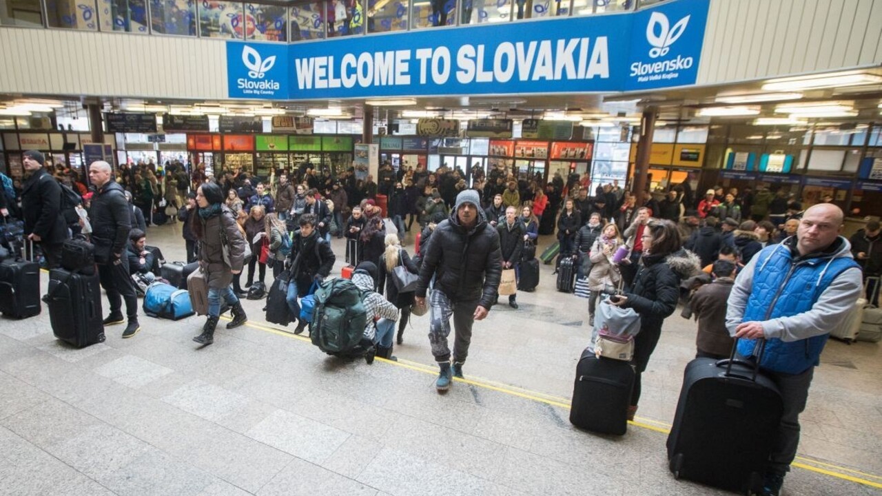 Fotogaléria: Takto vyzerá predvianočné cestovanie na Hlavnej stanici