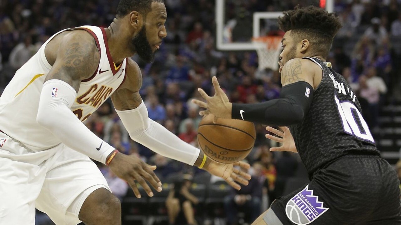 NBA: LeBron zaznamenal šiesty triple-double, Rondo má klubový rekord