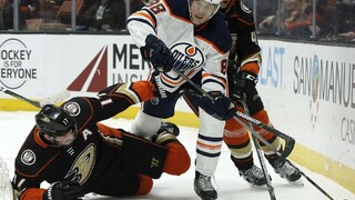 NHL: Halák pomohol NY Islanders k triumfu, otočili zápas s Detroitom