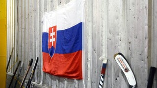 Hokejbalisti sú už v semifinále, Bratislavčania nezačali najlepšie