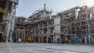 Ľuďom vadí hluk a zápach zo Slovnaftu, spustili petíciu