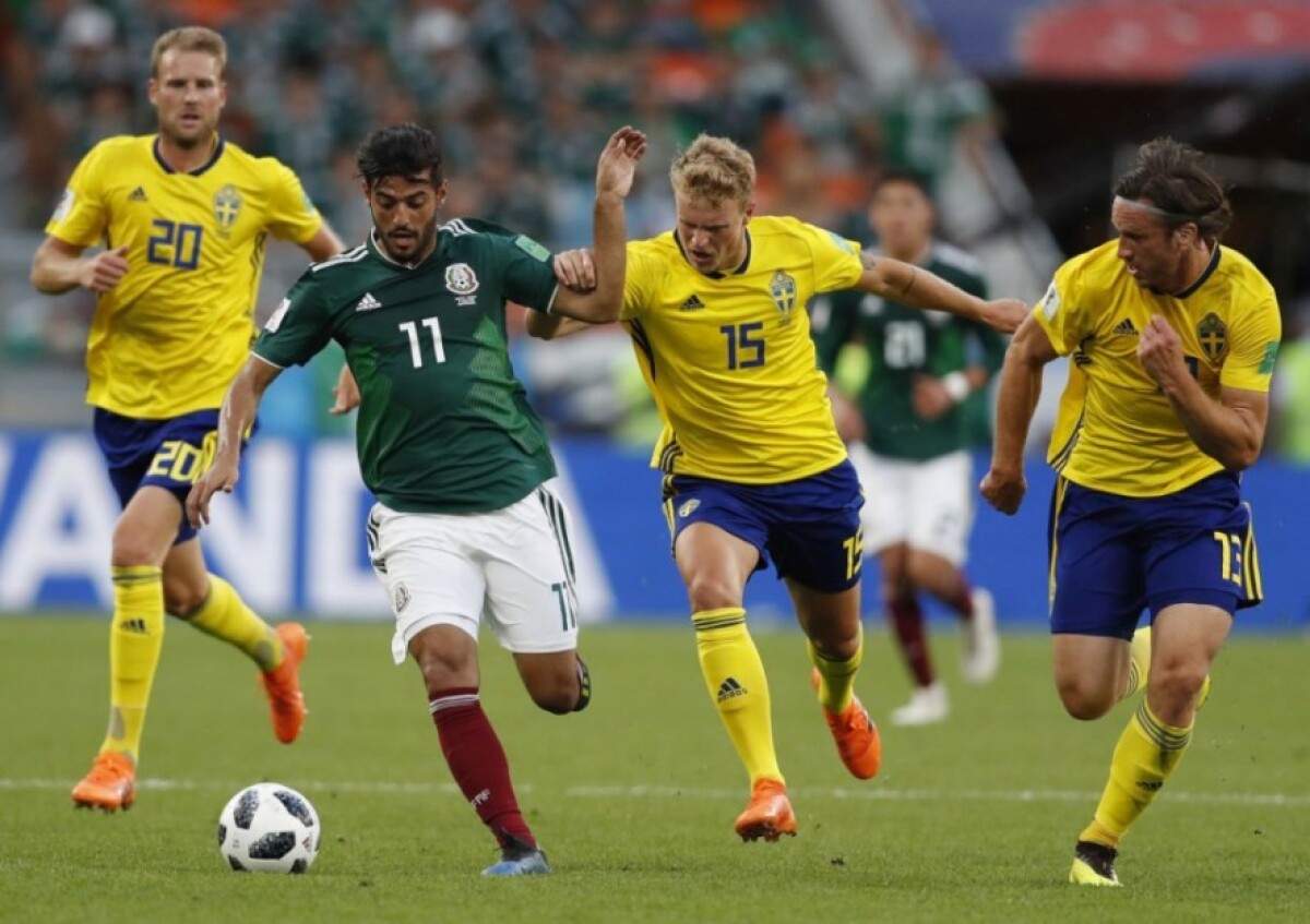 russia-soccer-wcup-mexico-sweden-24758-bf8a50805c684f109612913cd8438ece_9de23670.jpg