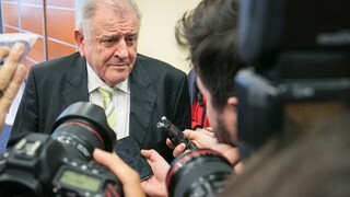 Lož, tvrdí Mečiar o Ruskovej obhajobe v kauze prípravy vraždy