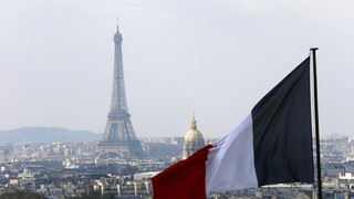 Zatvorili dominantu Paríža, jej zamestnanci vstúpili do štrajku