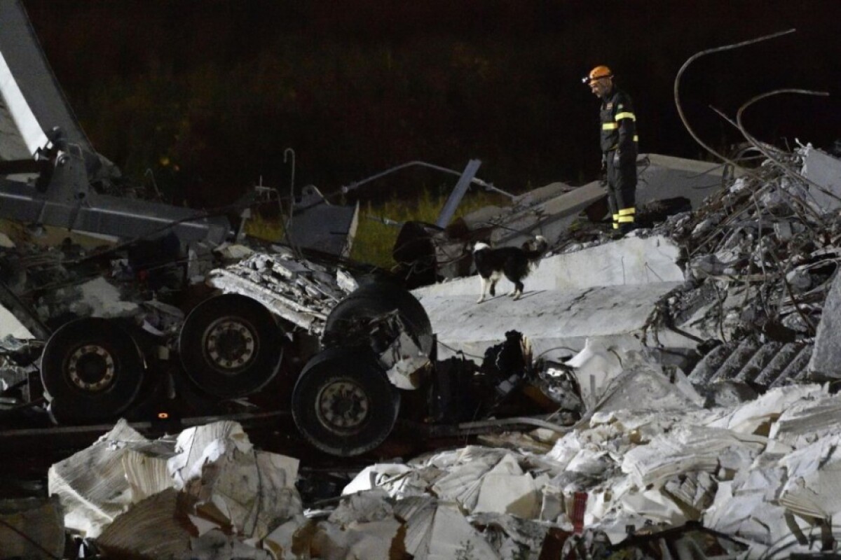 italy-highway-collapse-88737-75d9801b5f76481480db684058379e5f_fb9f8c39.jpg