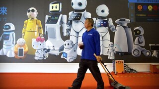 Zlom nastane o šesť rokov. Roboty odpracujú viac ako my