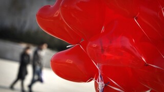 Prvú valentínku dostala dozorcova dcéra. Je sviatok zaľúbených