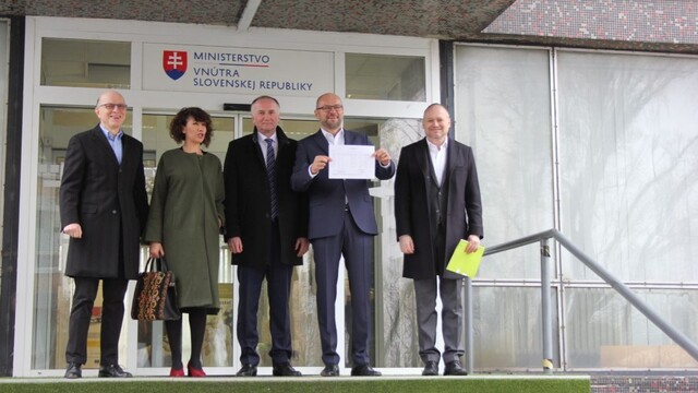 V Bruseli za Slovensko. Strana SaS predstavila eurokandidátku