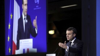 Macron vyzýva na obrodu hodnôt, plánuje reformu európskeho projektu