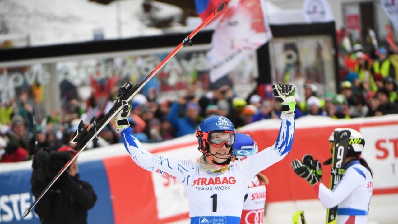 Shiffrinová išla tvrdo za víťazstvom, Vlhová však získala pódium